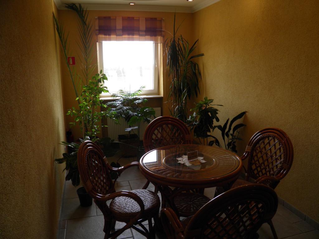 Magnat Hotel Mukacheve Luaran gambar