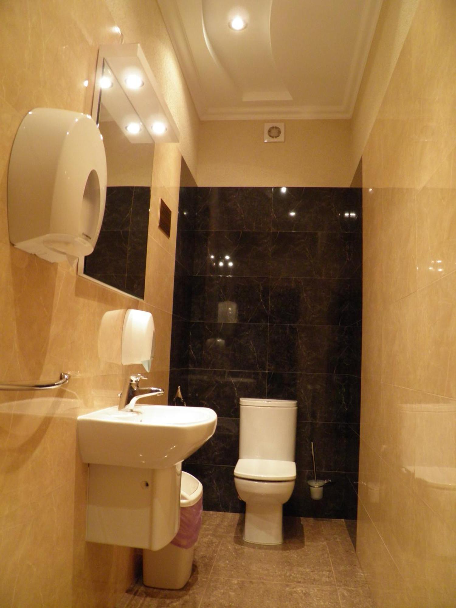 Magnat Hotel Mukacheve Luaran gambar