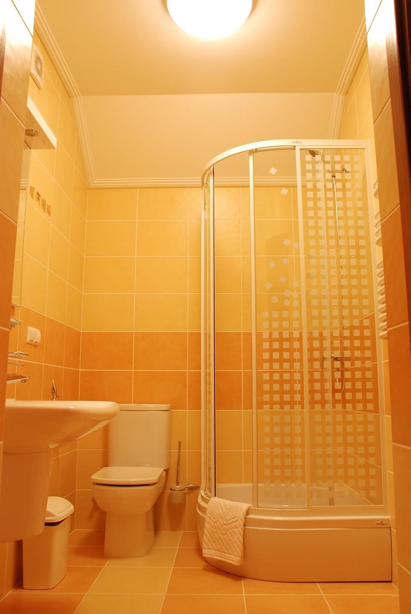 Magnat Hotel Mukacheve Luaran gambar