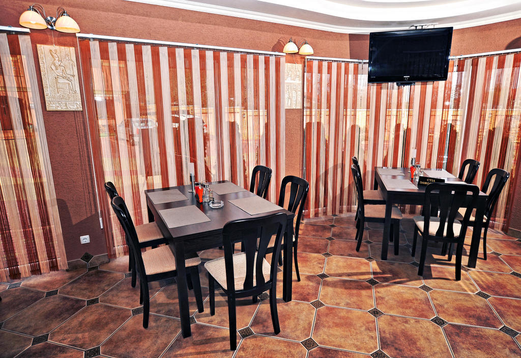 Magnat Hotel Mukacheve Luaran gambar